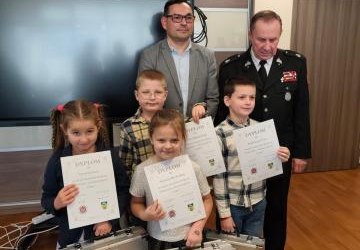 STRAŻACKI KONKURS PLASTYCZNY