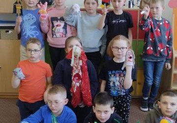 Klasa 2 odkrywa tajniki teatru