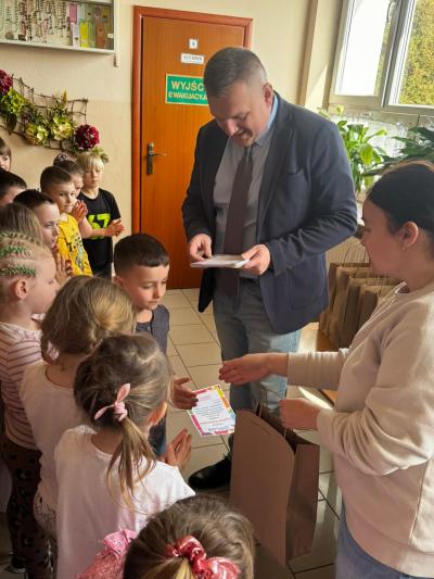 WhatsApp Image 2026-03-25 at 15.39.23 (2).jpeg