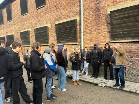 Uczniowie klasy 7 i 8 w szczególnych Miejscach Pamięci - Oświęcim i Wadowice